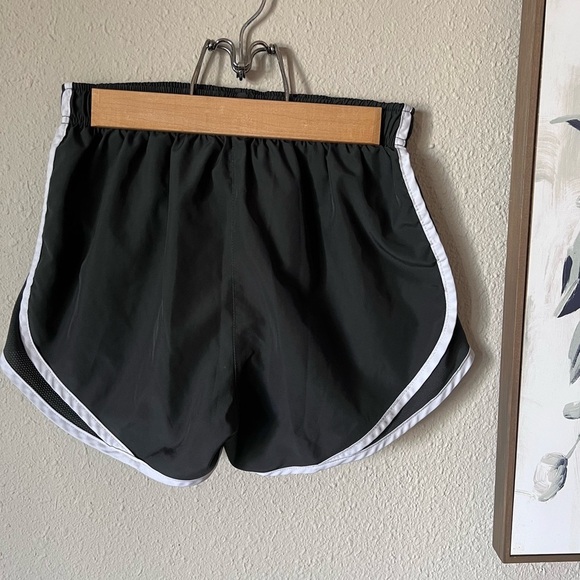Small Nike Dark Grey Tempo Running Shorts - Picture 2 of 3